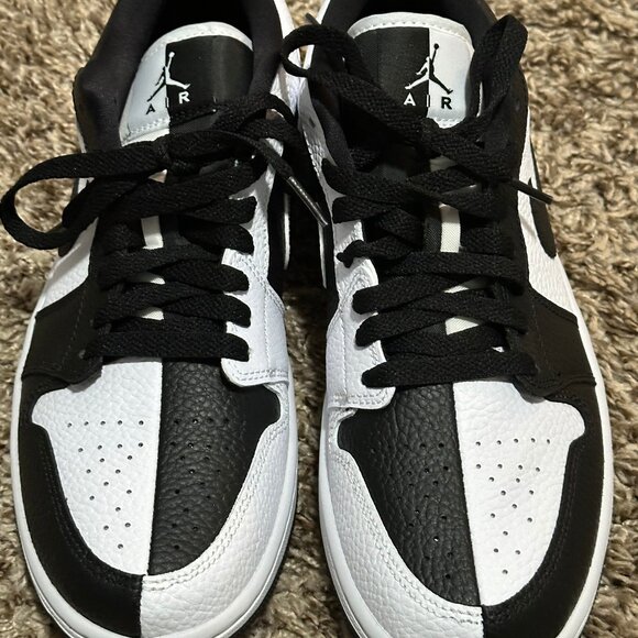 Air Jordan 1 Low SE 'Homage' Black & White for Women (SIZE 9) - Picture 2 of 7